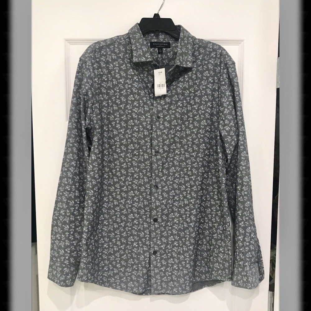 NWT Men’s Long Sleeve Button Up, Large, Slim Fit